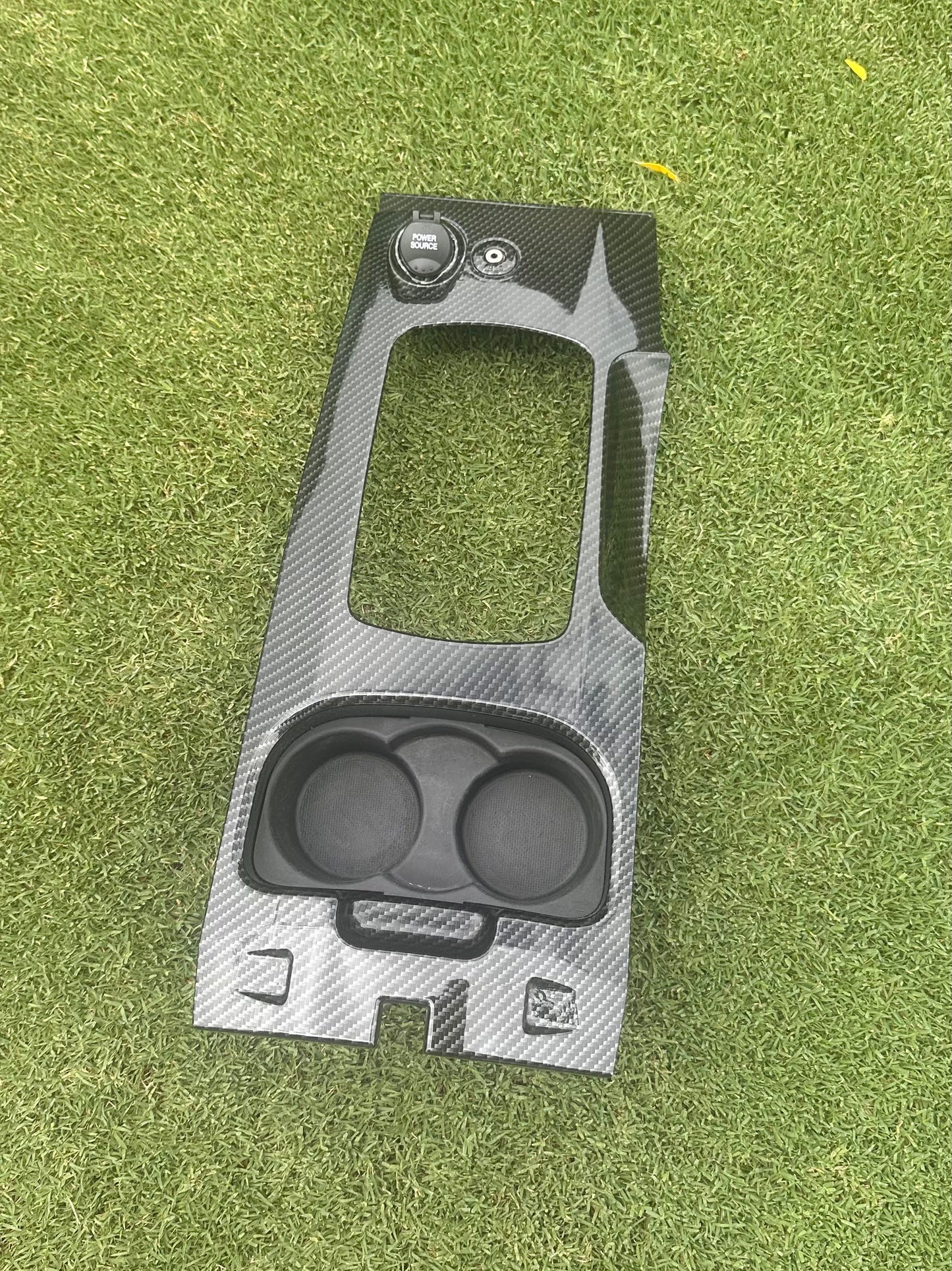 Ford Falcon FG - Carbon Fibre Hydrodipped Shifter Surround